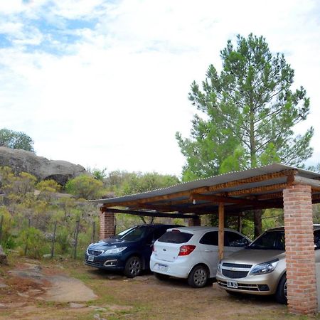 La Toma Complejo De Montana - Cabanas Y Habitaciones En Hosteria Мина-Клаверо Экстерьер фото