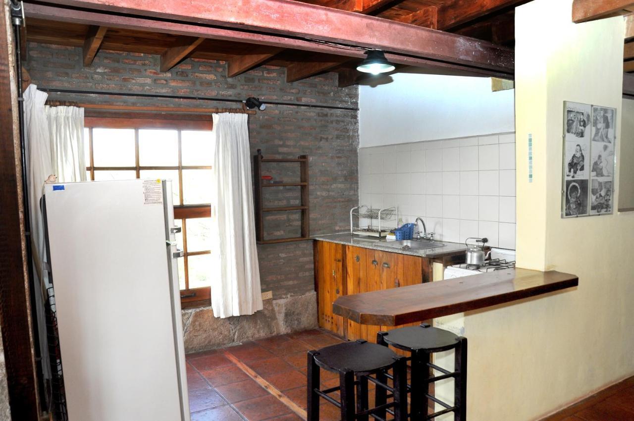 La Toma Complejo De Montana - Cabanas Y Habitaciones En Hosteria Мина-Клаверо Экстерьер фото
