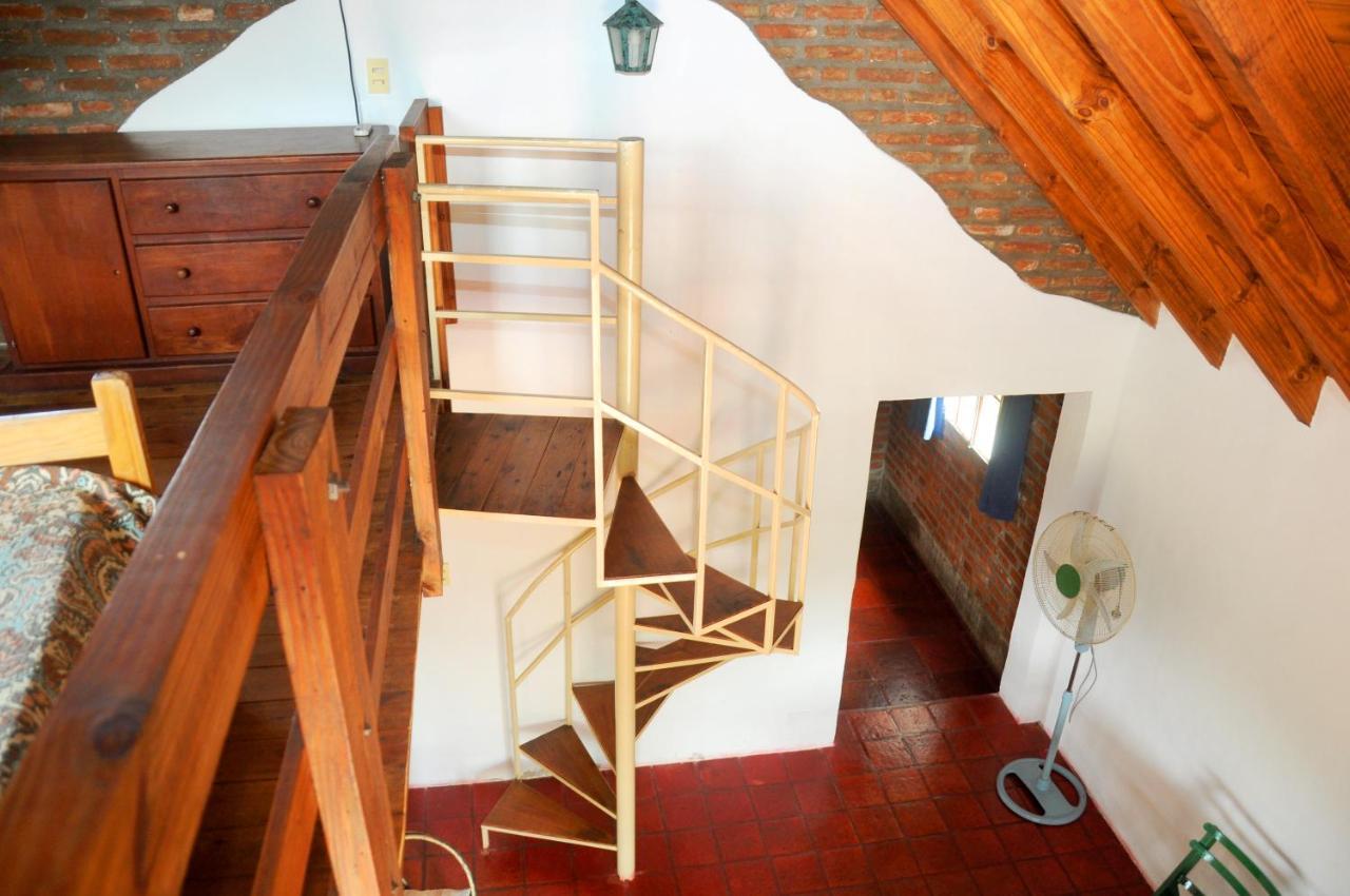 La Toma Complejo De Montana - Cabanas Y Habitaciones En Hosteria Мина-Клаверо Экстерьер фото
