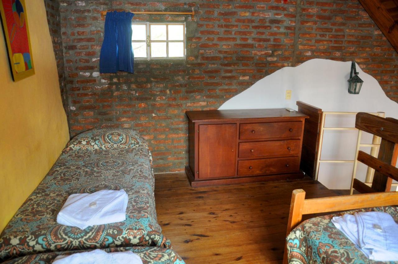 La Toma Complejo De Montana - Cabanas Y Habitaciones En Hosteria Мина-Клаверо Экстерьер фото