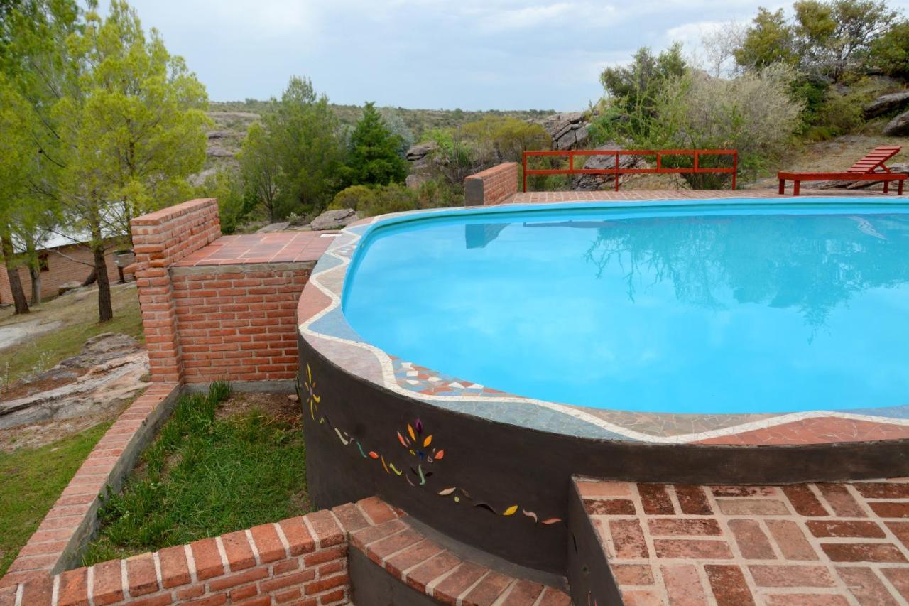 La Toma Complejo De Montana - Cabanas Y Habitaciones En Hosteria Мина-Клаверо Экстерьер фото